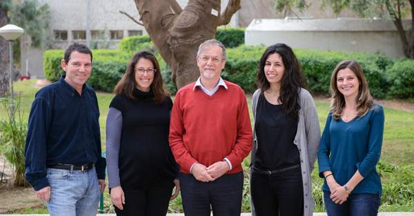 (L-R) Drs. Nir Kampf and Ronit Goldberg, Prof. Jacob Klein, Dr. Jasmine Seror and Anastasia Gaisniskaya-Kipnis