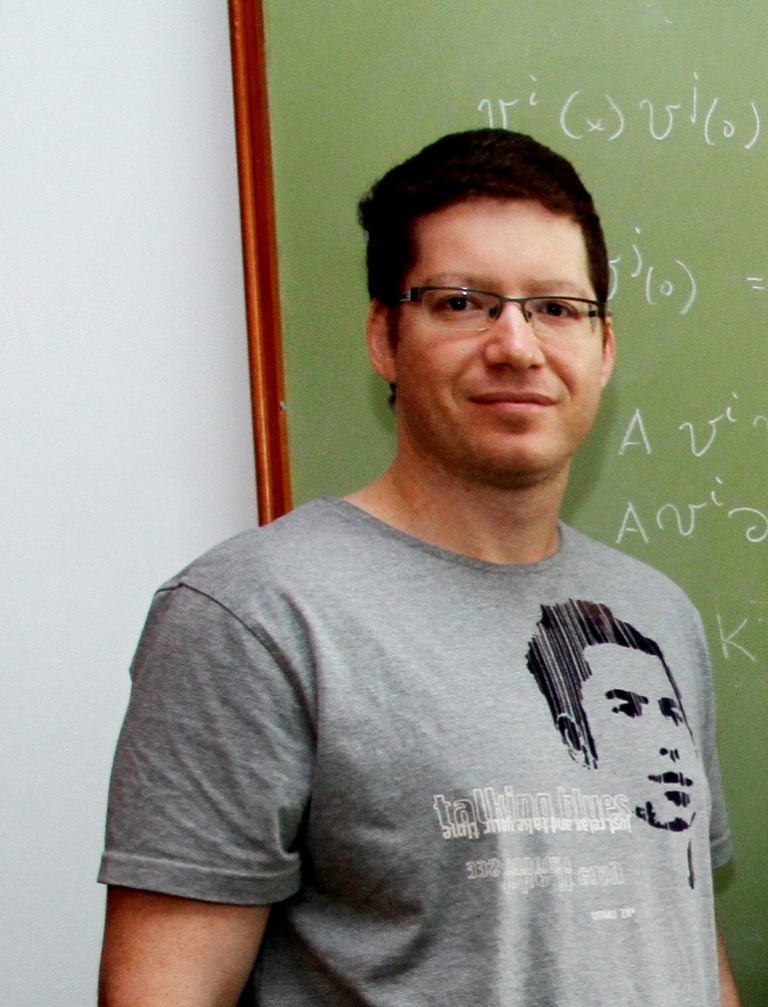 Komargodski