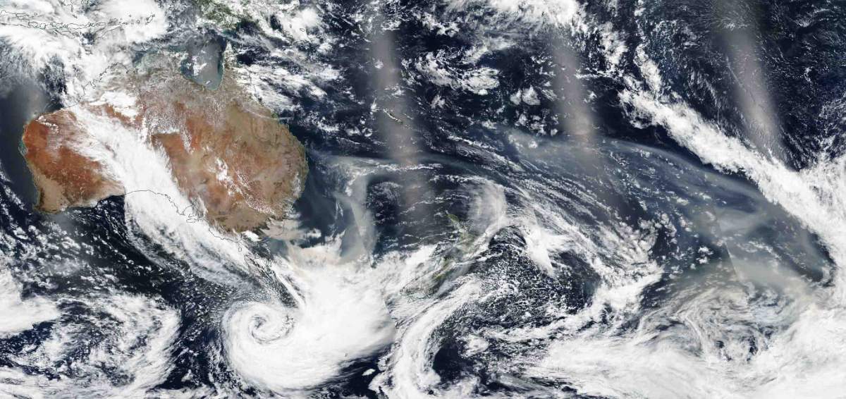 On Jan. 3, 2020, the smoke from bushfires in SE Australia were caught in satellite images beginning to move eastward. Image: Suomi National Polar-orbiting Partnership