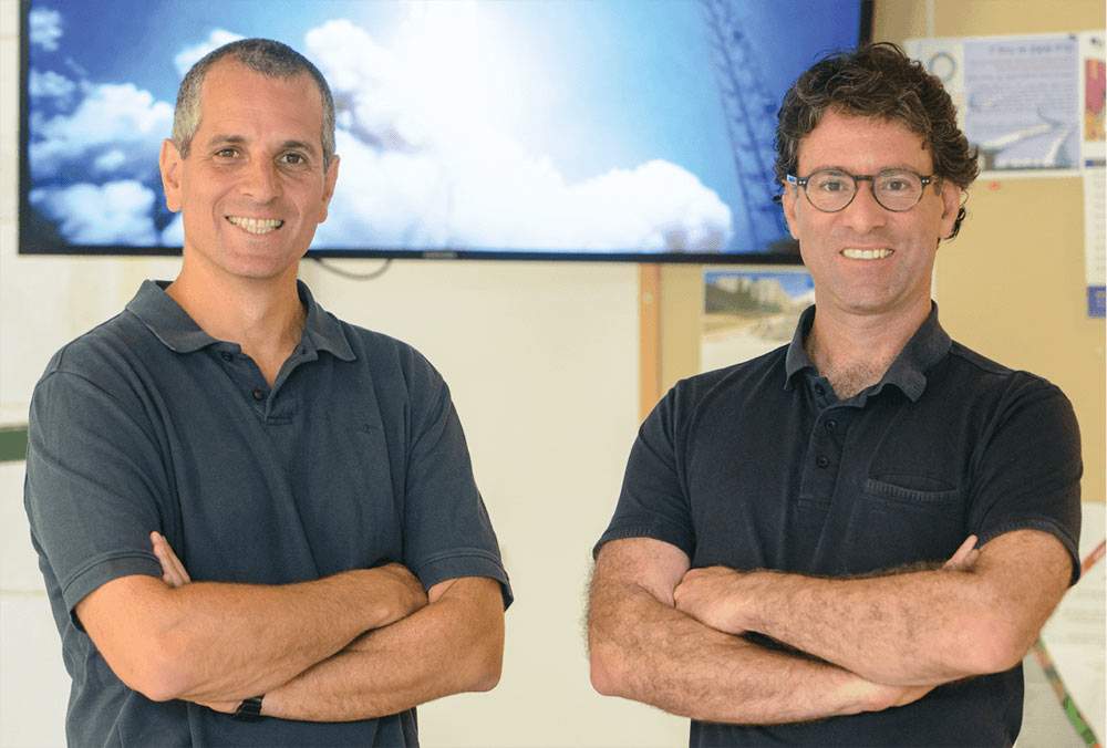 (l-r) Drs. Yohai Kaspi and Eli Galanti. Leading one of NASA’s main Juno space mission experiments 