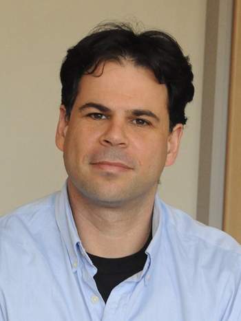 Dr. Gilad Perez