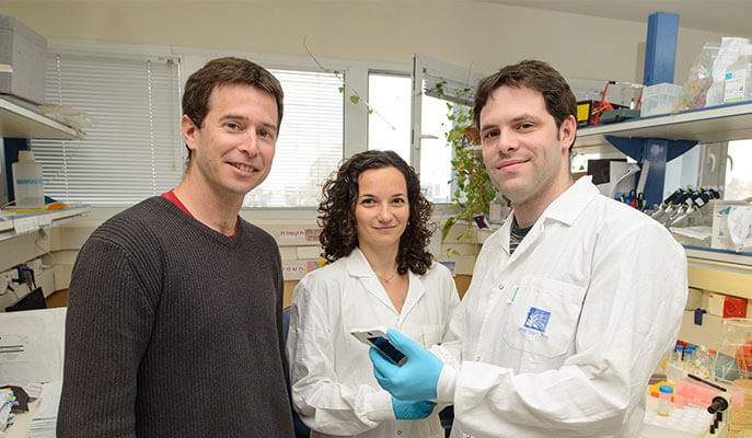 (l-r) Prof. Rotem Sorek, Maya Shamir and Daniel Dar identified new antibiotic resistance switches