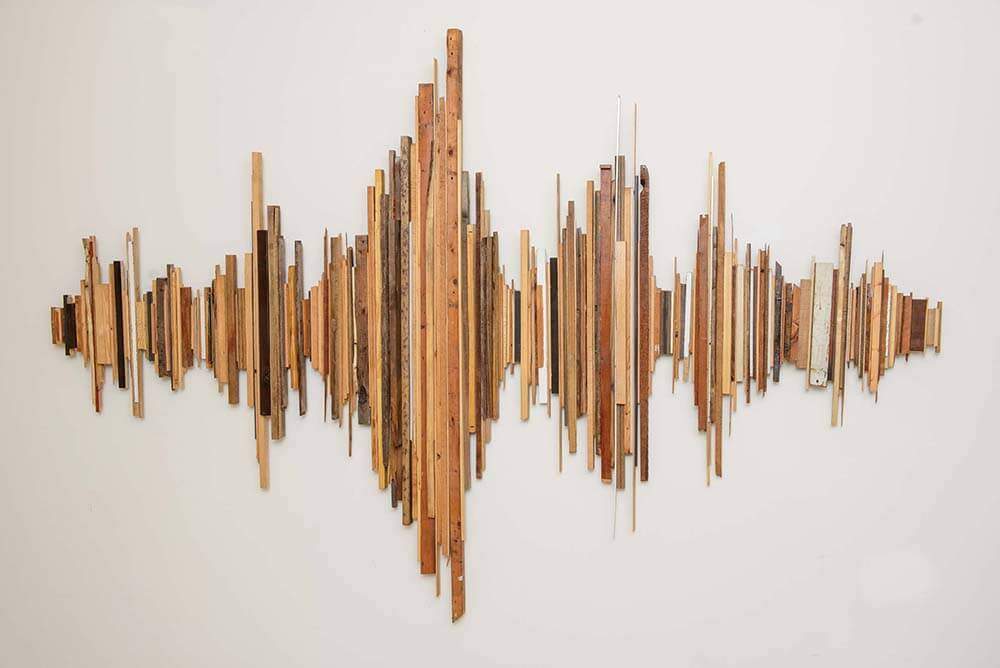 "קול, ים, עץ", 2014, מיצב עץ מעובד