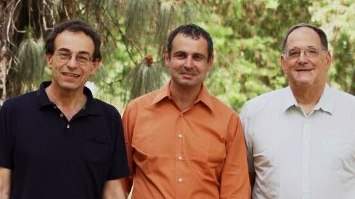 Profs. David Cahen, Leeor Kronik and Ron Naaman