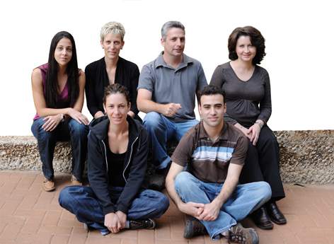 (l-r) Top: Julia Farache, Dr. Tali Feferman, Dr. Guy Shakhar and Ira Gurevich. Bottom: Orna Tal and Idan Milo. Intercepting a sneak attack