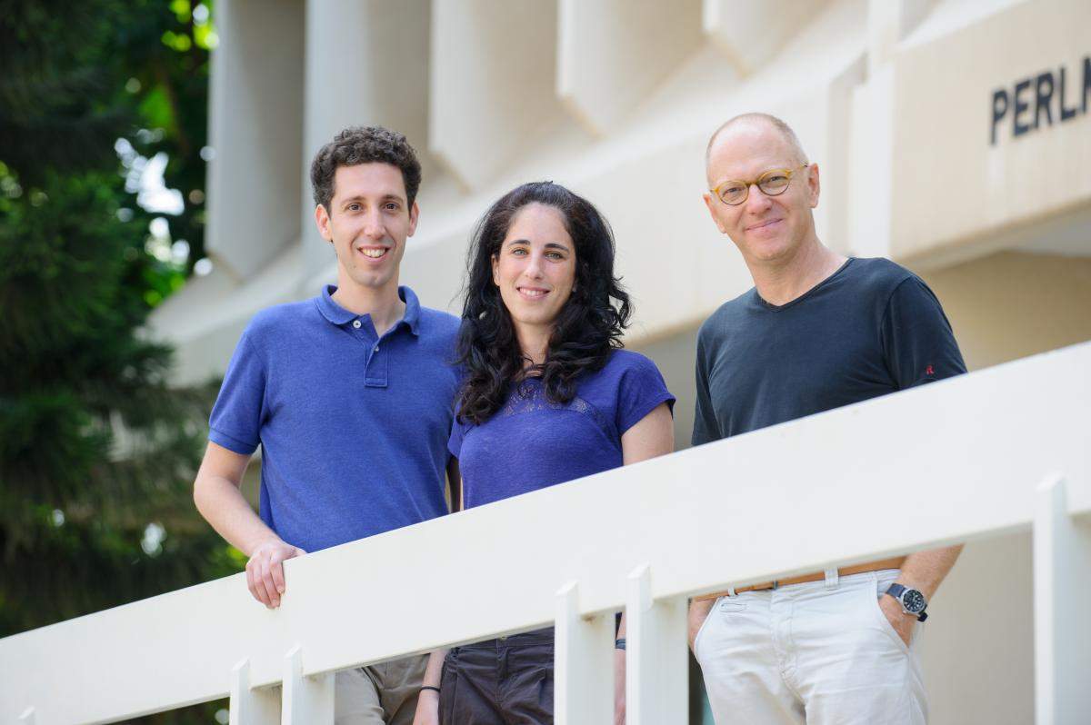 (l-r) Eyal Karzbrun, Alexandra Tayar and Prof. Roy Bar-Ziv